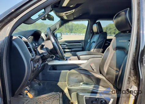 2019 Ram 1500 Laramie from USA, damaged, VIN 1C6SRFJT6KN689002